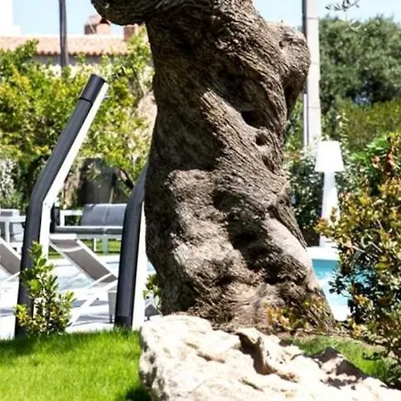 L'ile-rousse Sleeps 4 Pool Air Con Wifi *